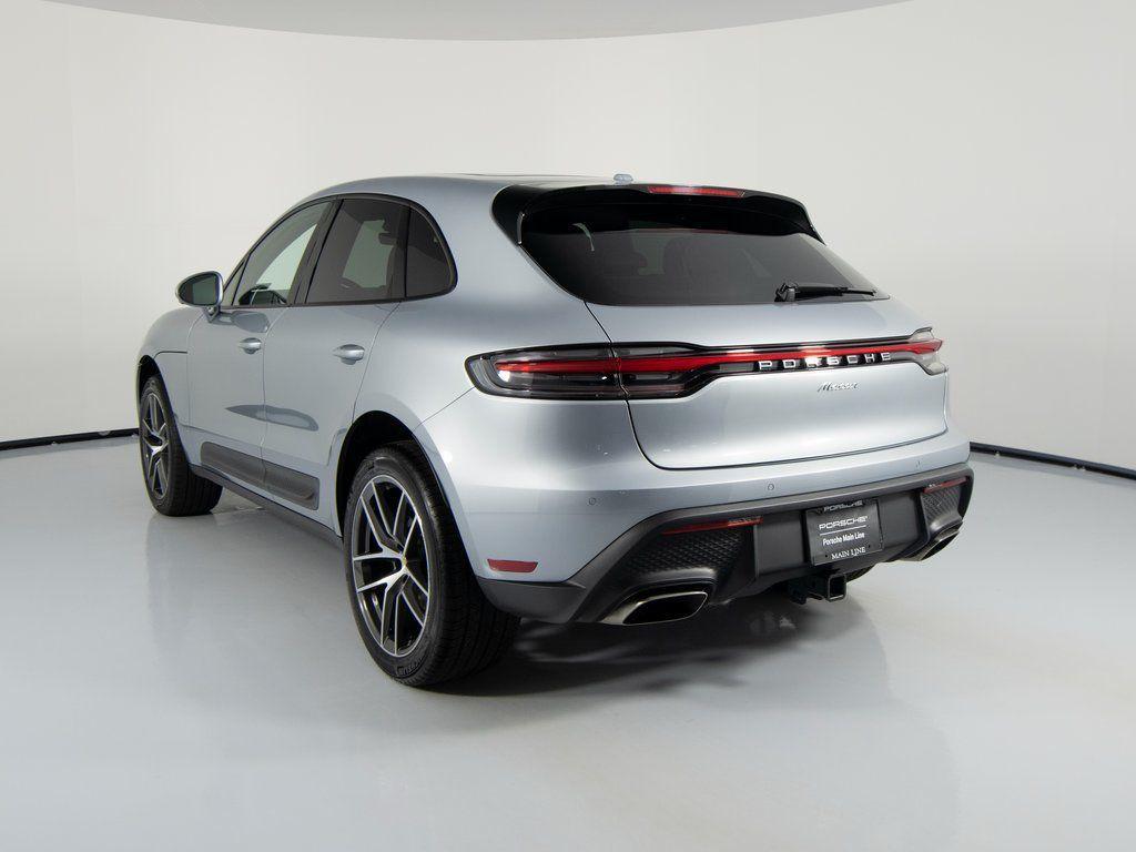 Porsche Macan 2025