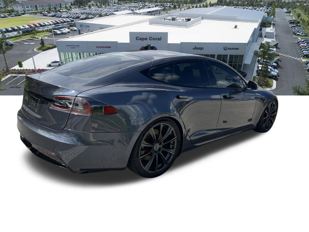 Tesla Model S 2021