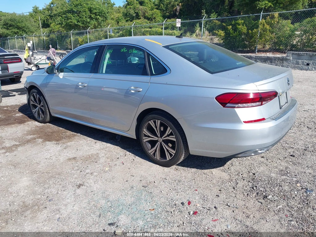 Volkswagen Passat 2021