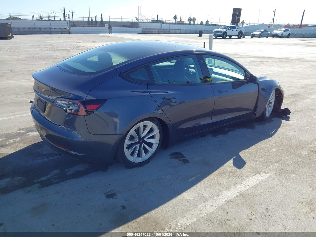 Tesla Model 3 2022