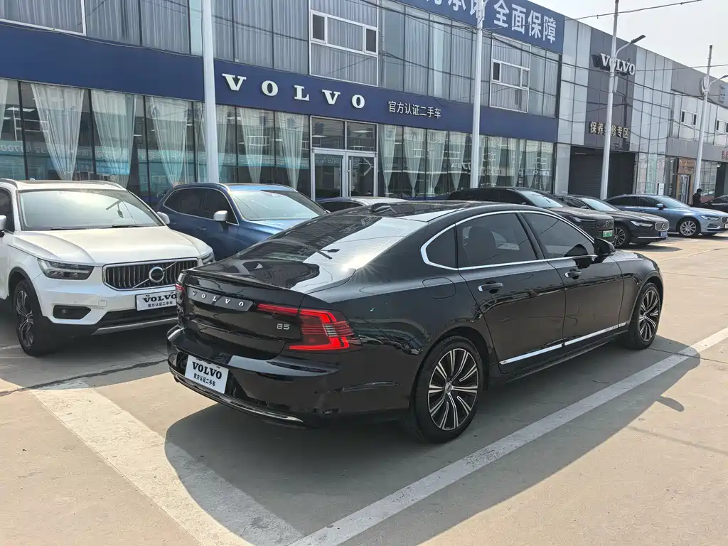 Volvo S90 2021