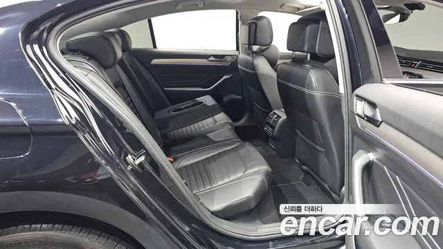 Volkswagen Passat 2022