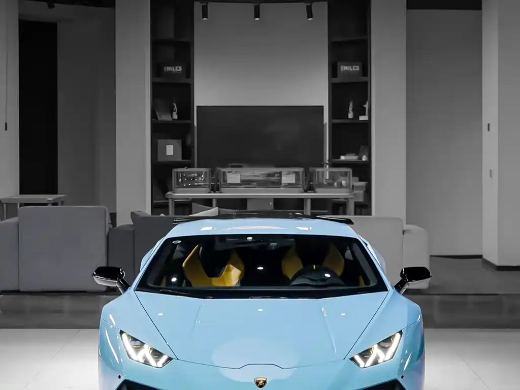 Lamborghini Huracán 2023