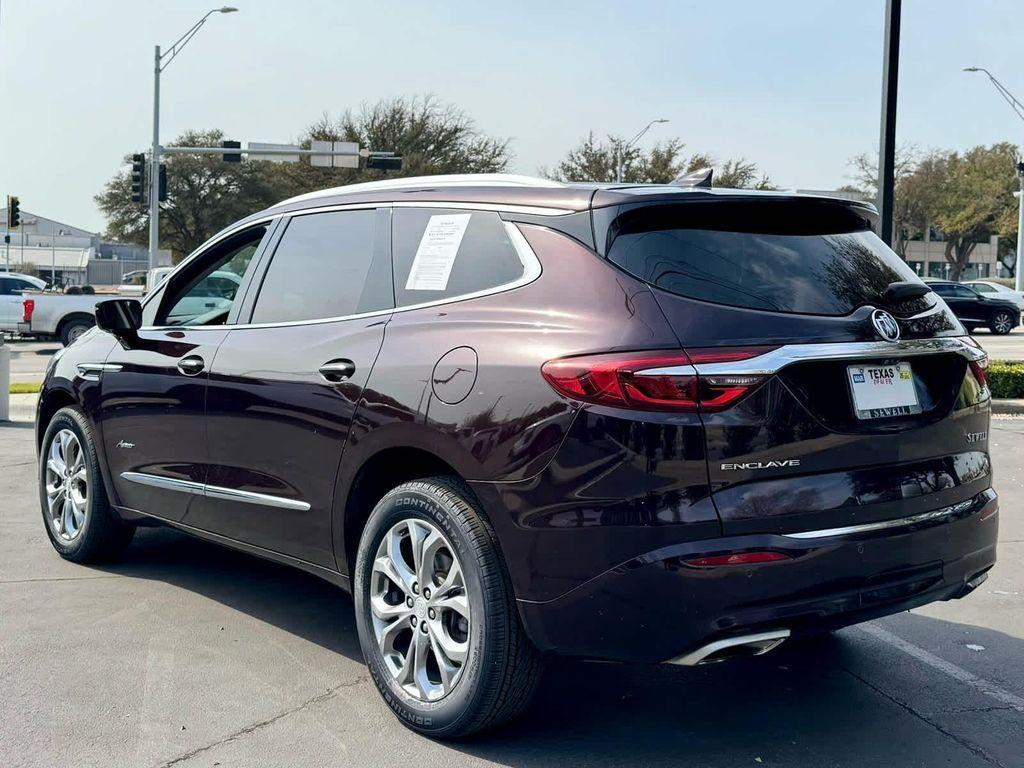Buick Enclave 2021