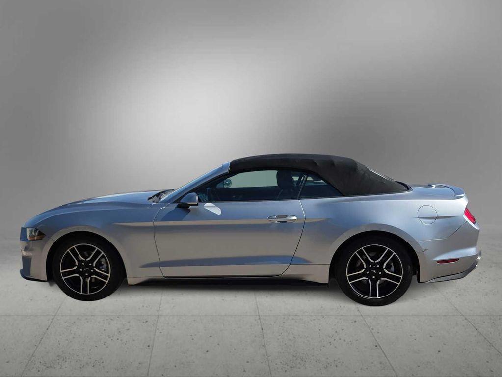 Ford Mustang 2023