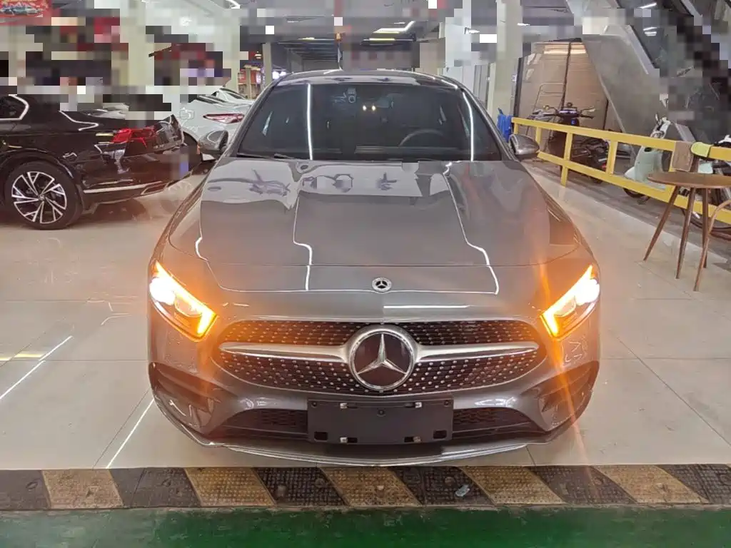 Mercedes-Benz A-Класс 2021
