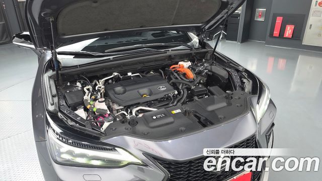 Lexus NX 2022