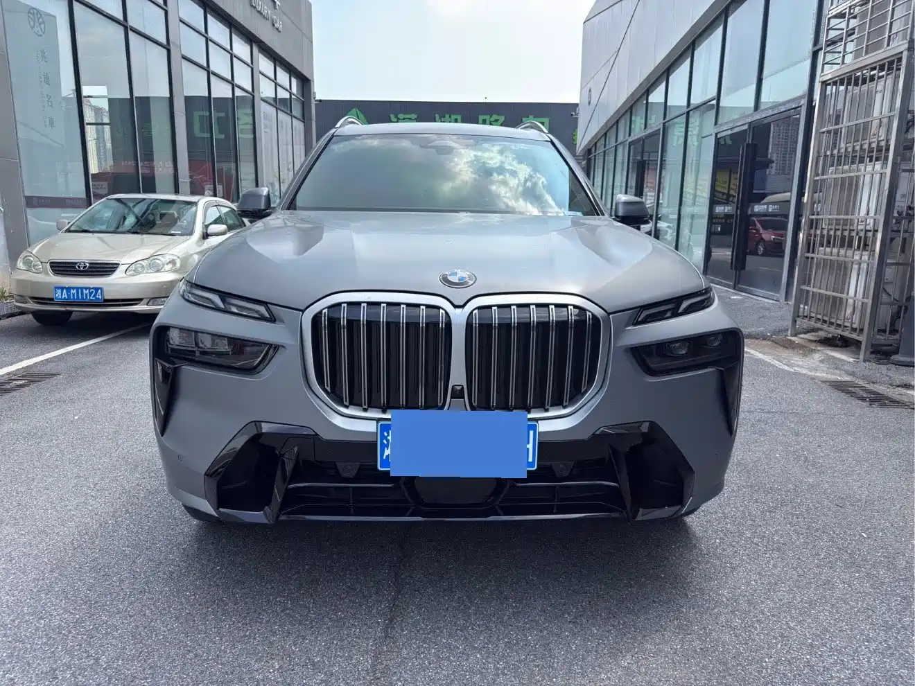 BMW X7 2024