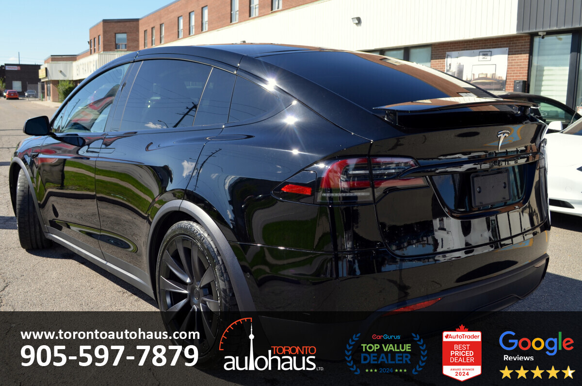 Tesla Model X 2022