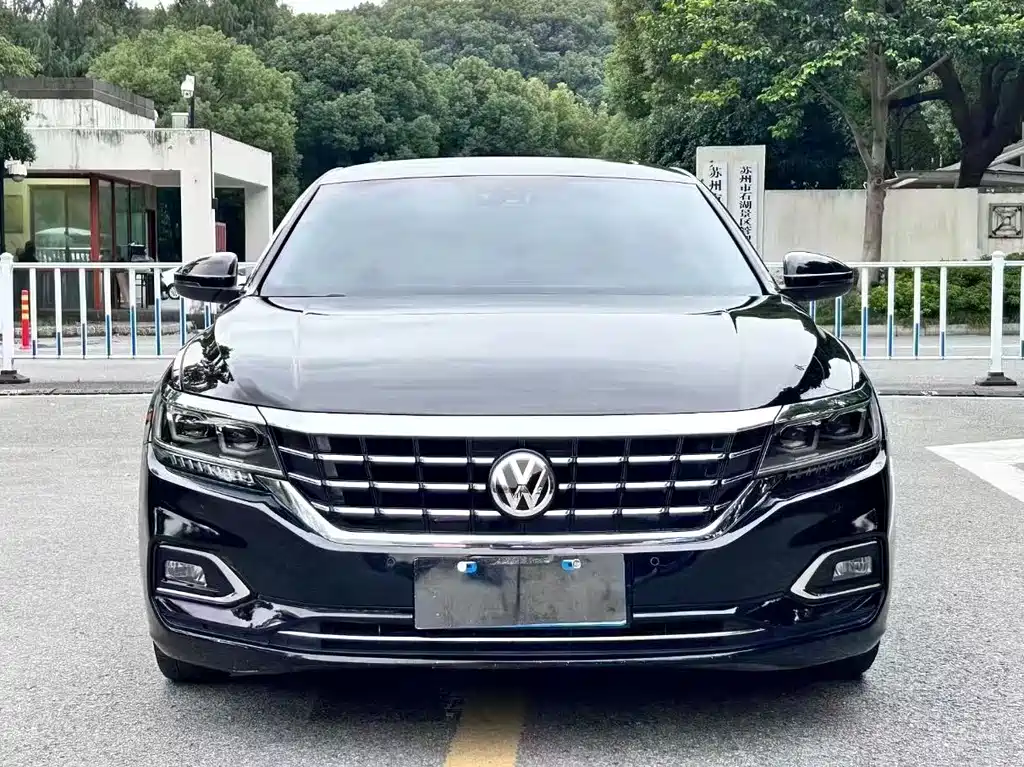 Volkswagen Passat 2021