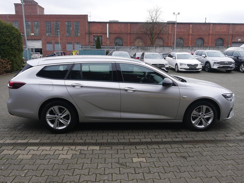 Opel Insignia 2023