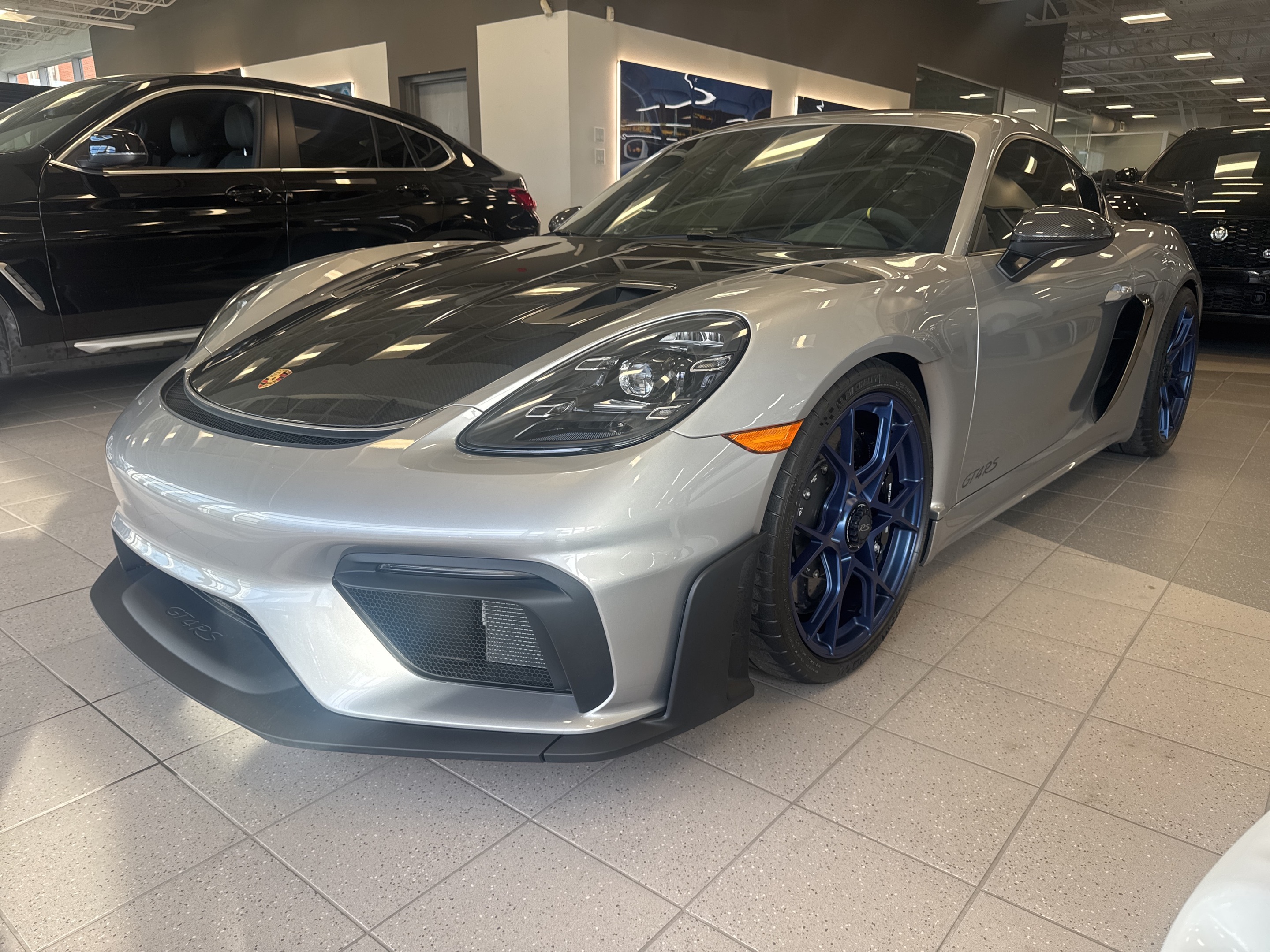 Porsche Cayman 2025