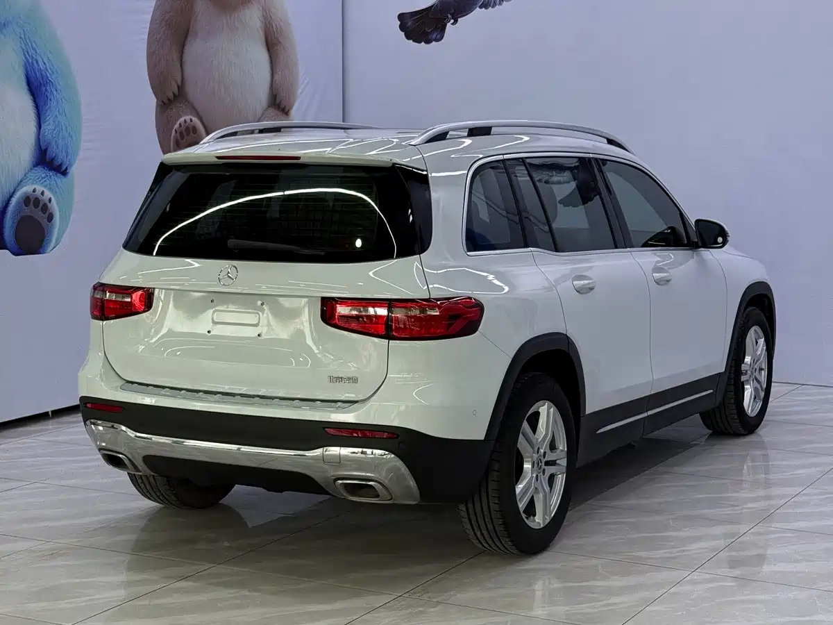 Mercedes-Benz GLB 2021