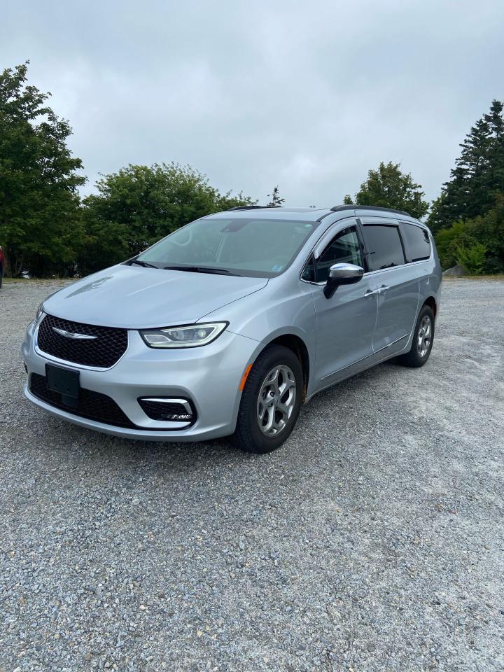 Chrysler Pacifica 2023