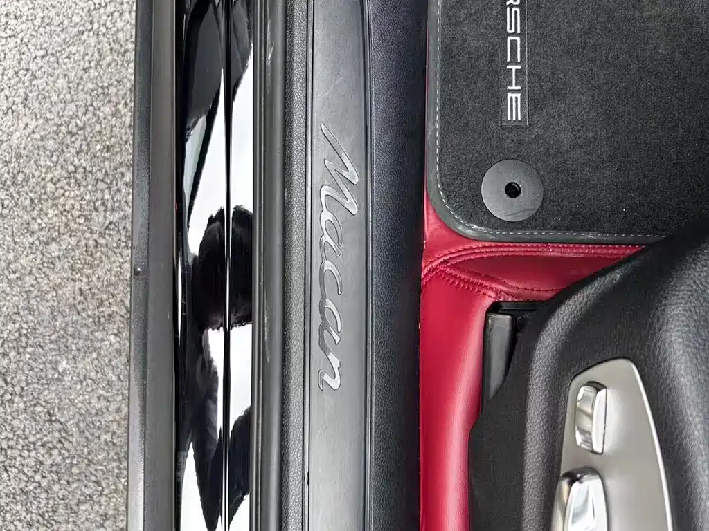 Porsche Macan 2024