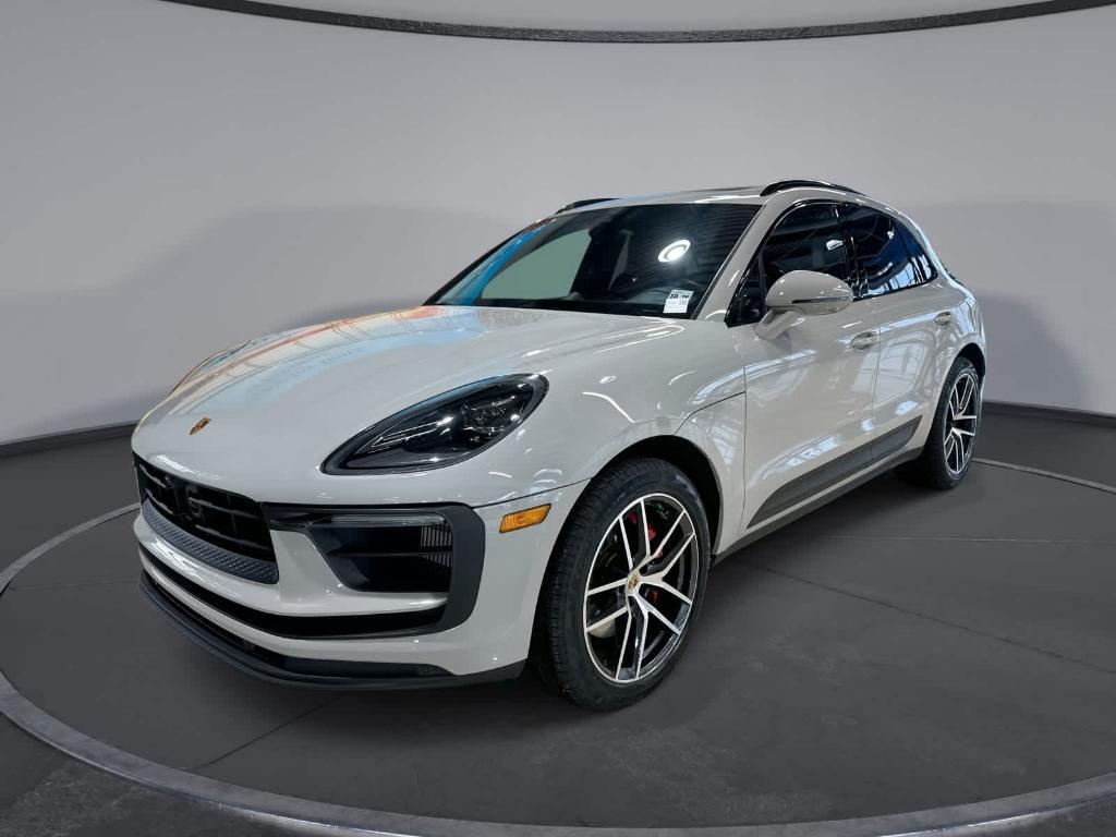 Porsche Macan 2024