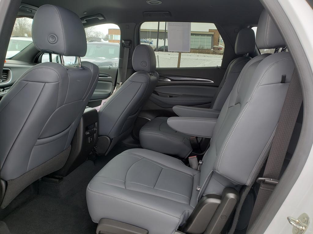 Buick Enclave 2023