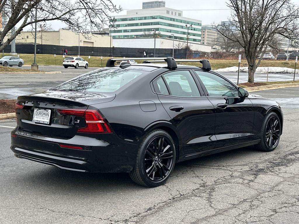 Volvo S60 2023