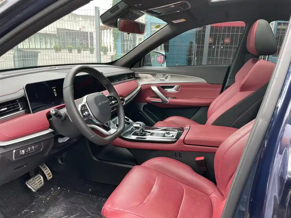 Jetour X70 PLUS 2020