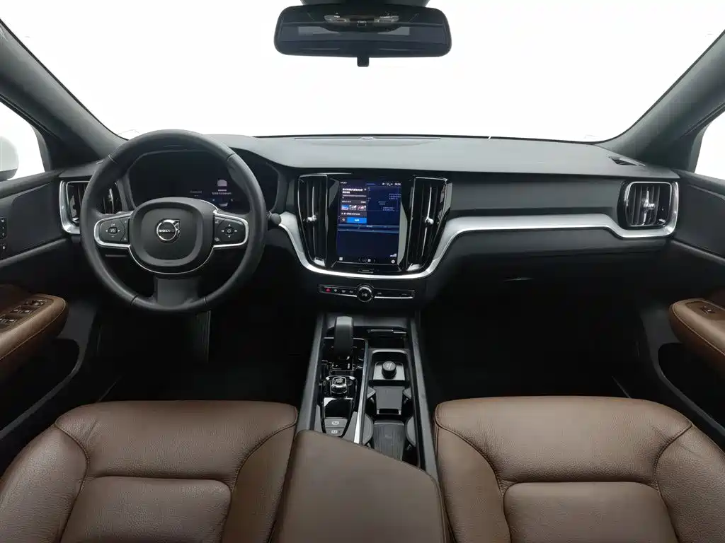 Volvo S60 2024