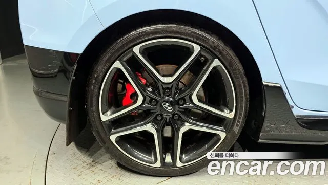 Hyundai Veloster 2022