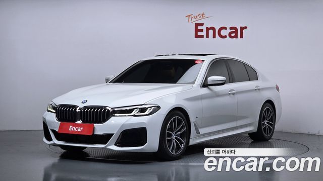BMW 5 серии 2023