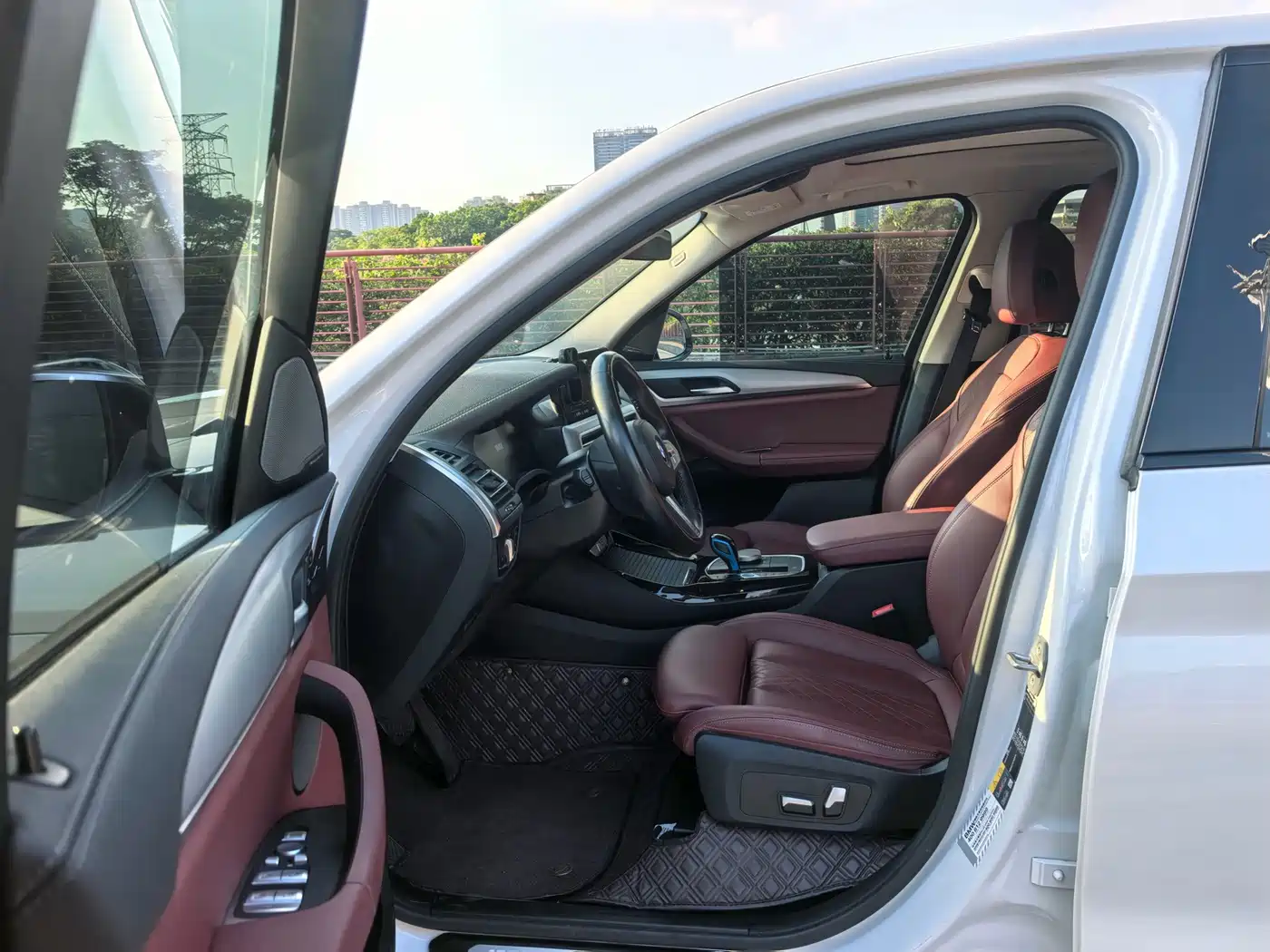 BMW iX3 2023