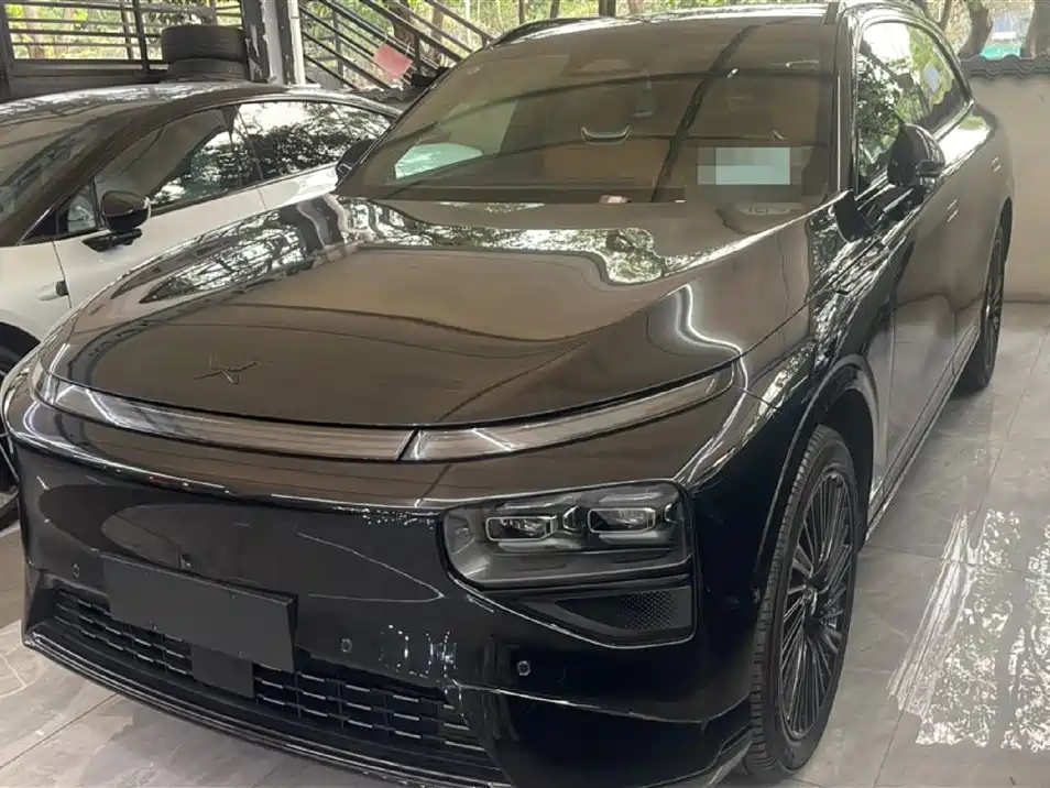 Xpeng G9 2025