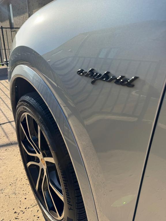Porsche Cayenne 2022