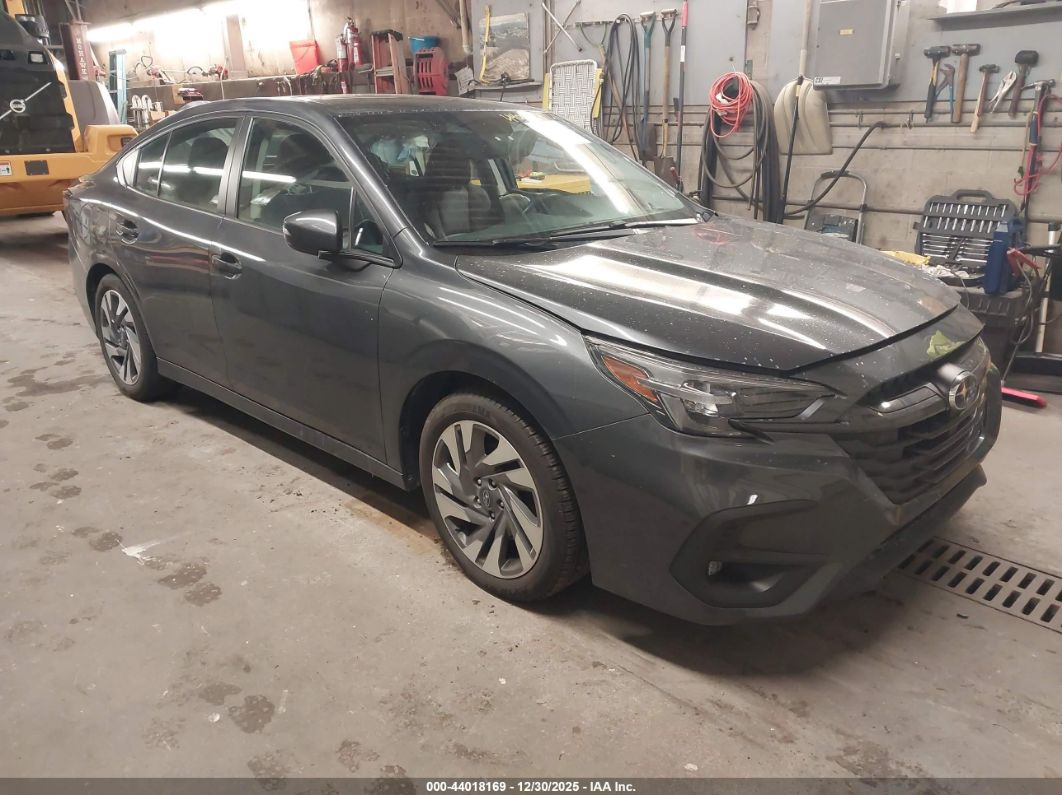 Subaru Legacy 2024