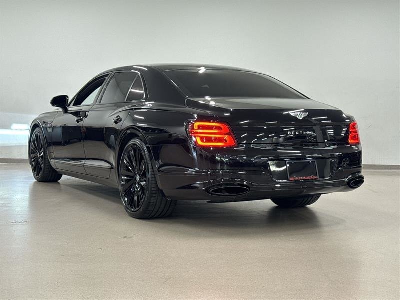 Bentley Flying Spur 2024