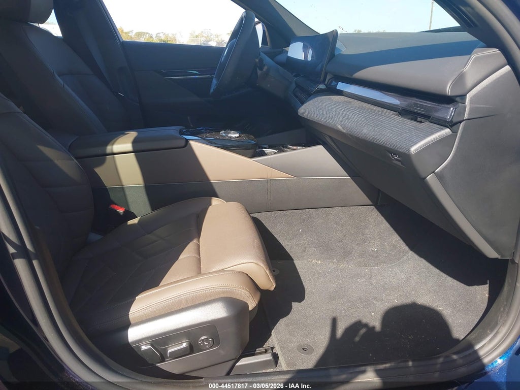 BMW i5 2025