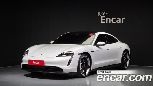 Porsche Taycan 2024