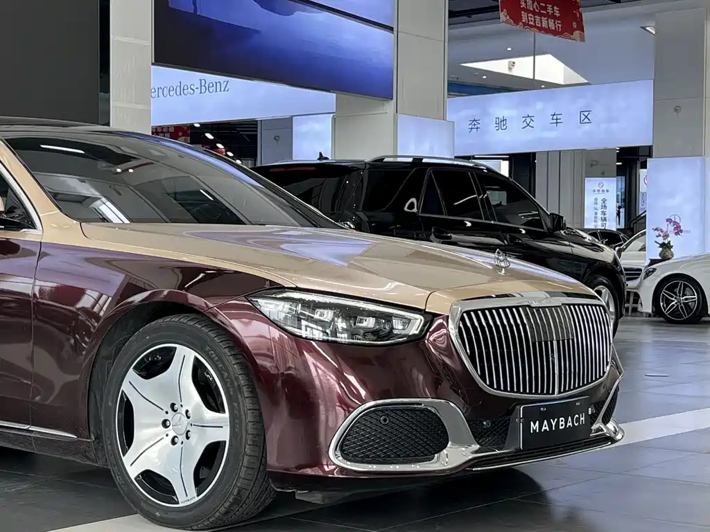 Mercedes-Benz Maybach S-Класс 2022
