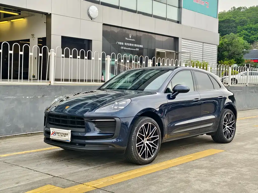 Porsche Macan 2022
