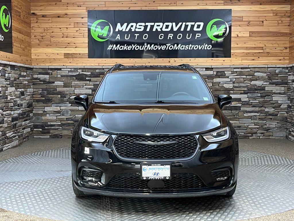 Chrysler Pacifica 2022