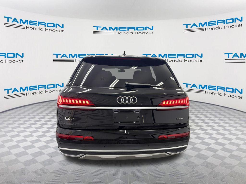 Audi Q7 2021