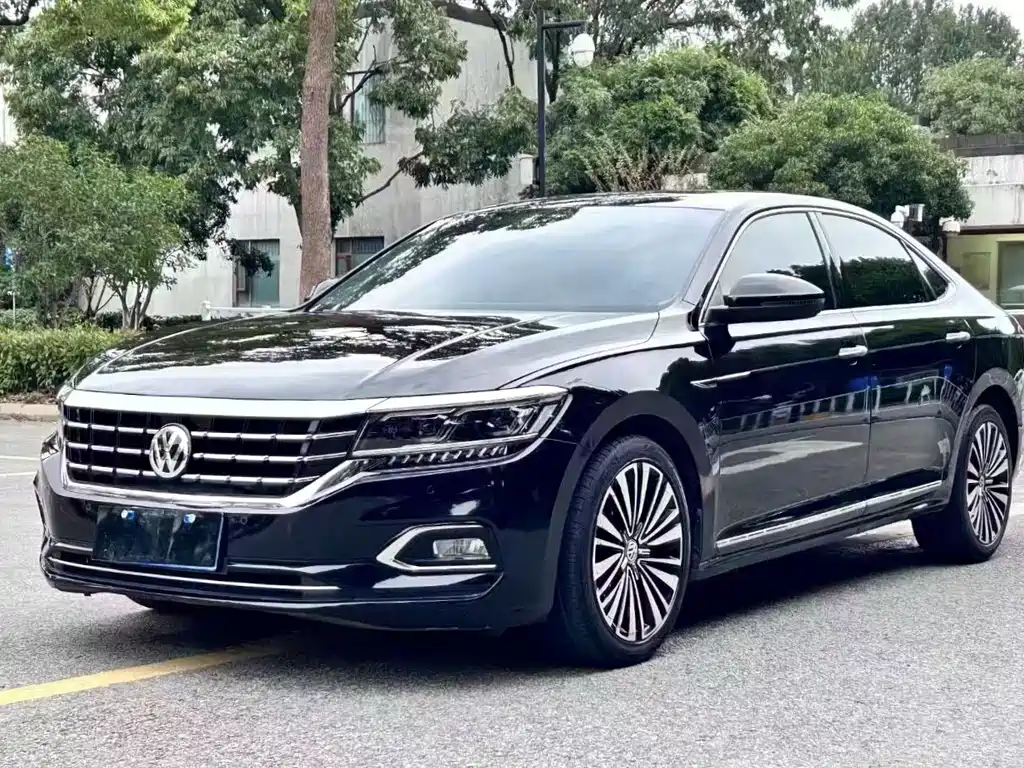 Volkswagen Passat 2021
