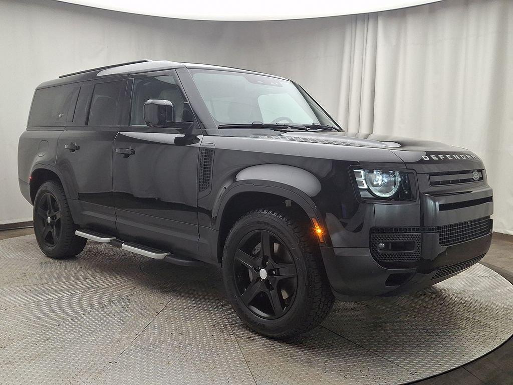 Land Rover Defender 2023
