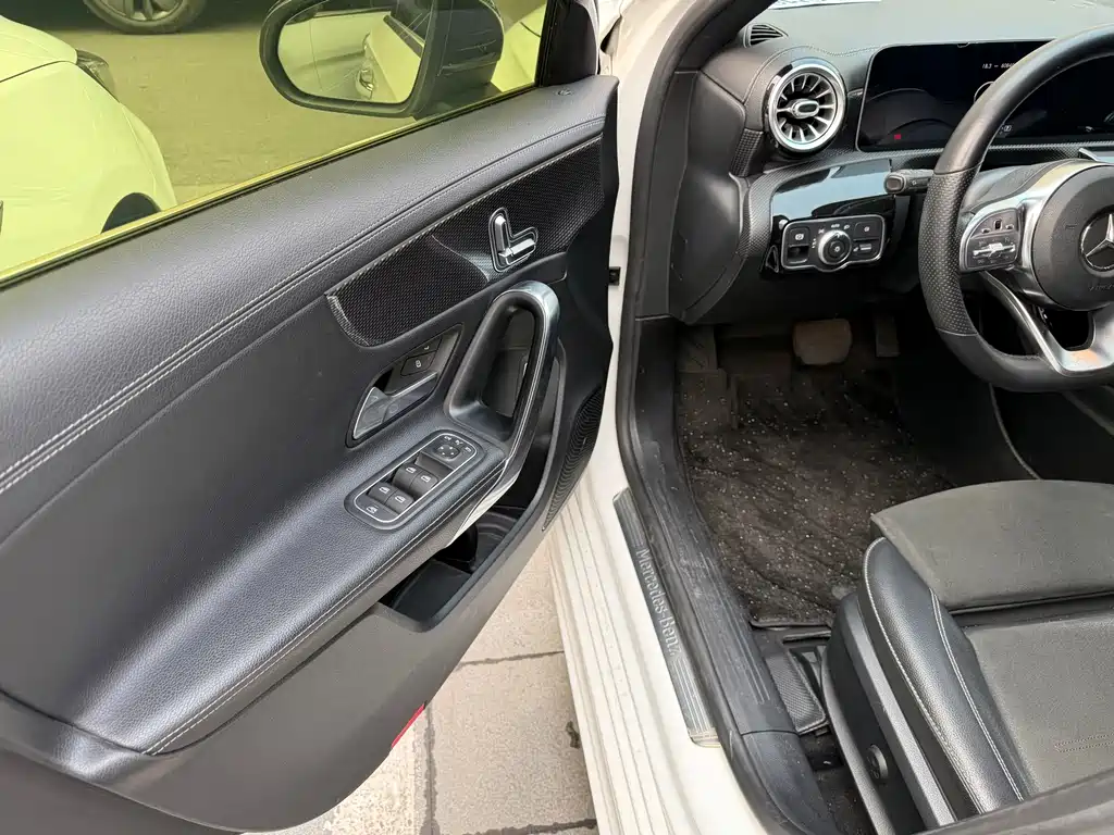 Mercedes-Benz A-Класс 2020