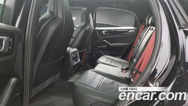 Porsche Cayenne 2020