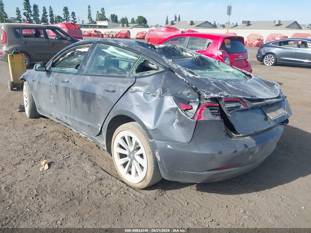 Tesla Model 3 2022