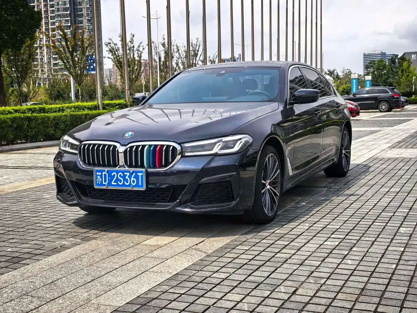 BMW 5 серии 2023