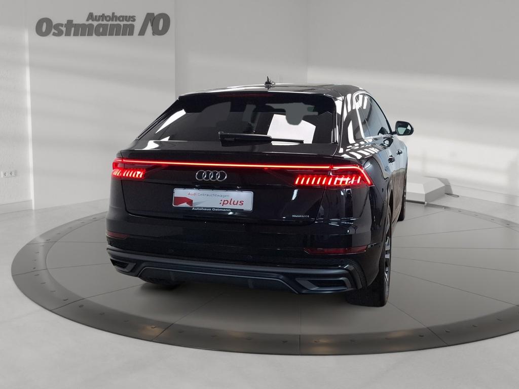 Audi Q8 2023