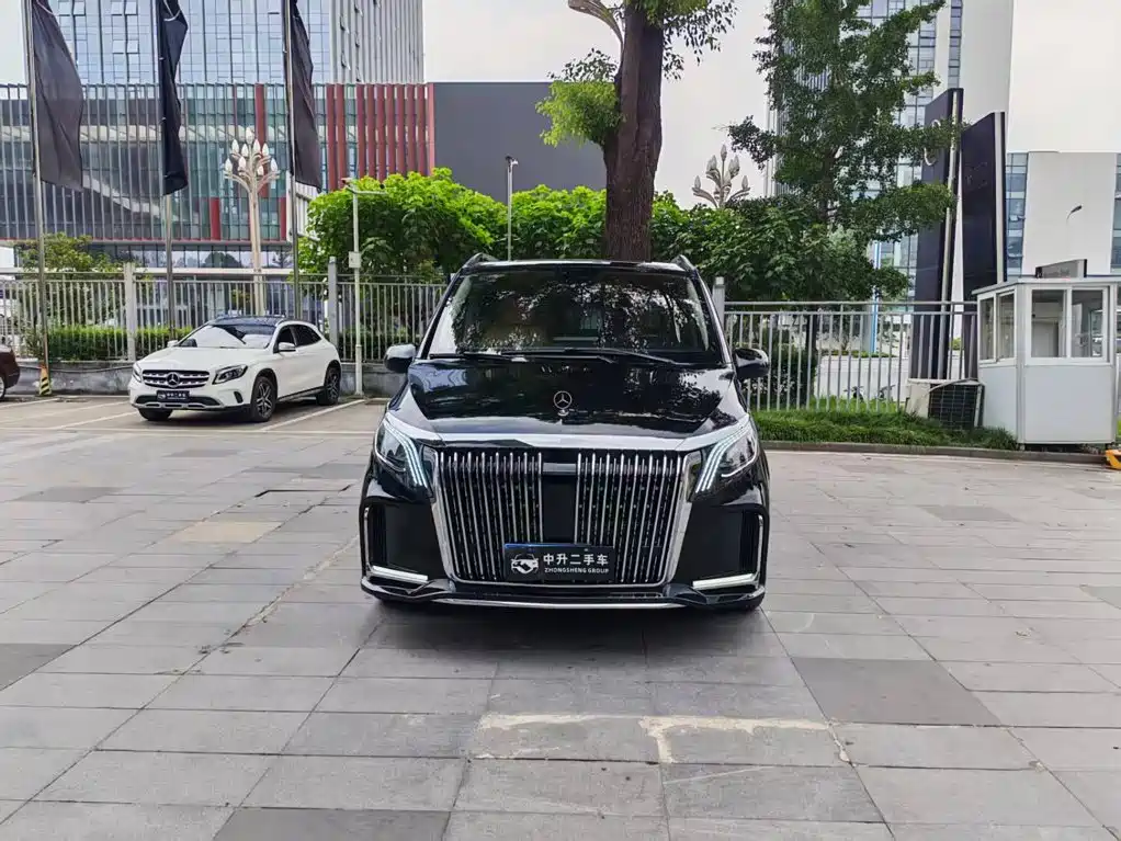 Mercedes-Benz Vito 2024