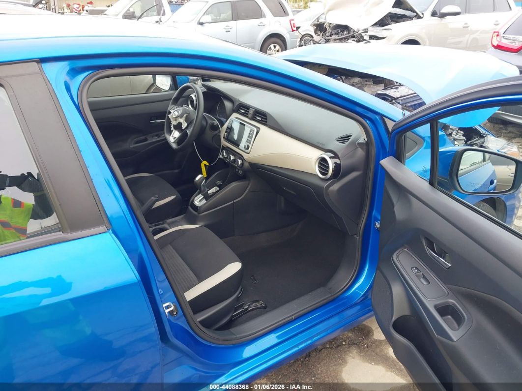 Nissan Versa 2021