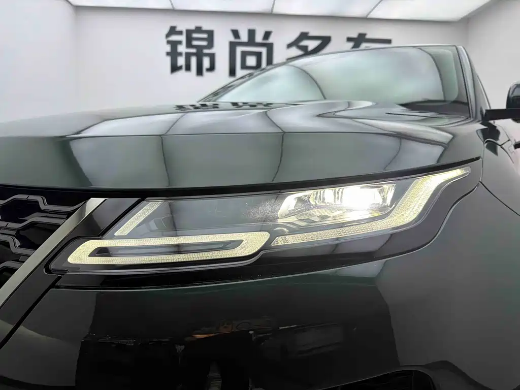 Land Rover Range Rover Evoque 2023