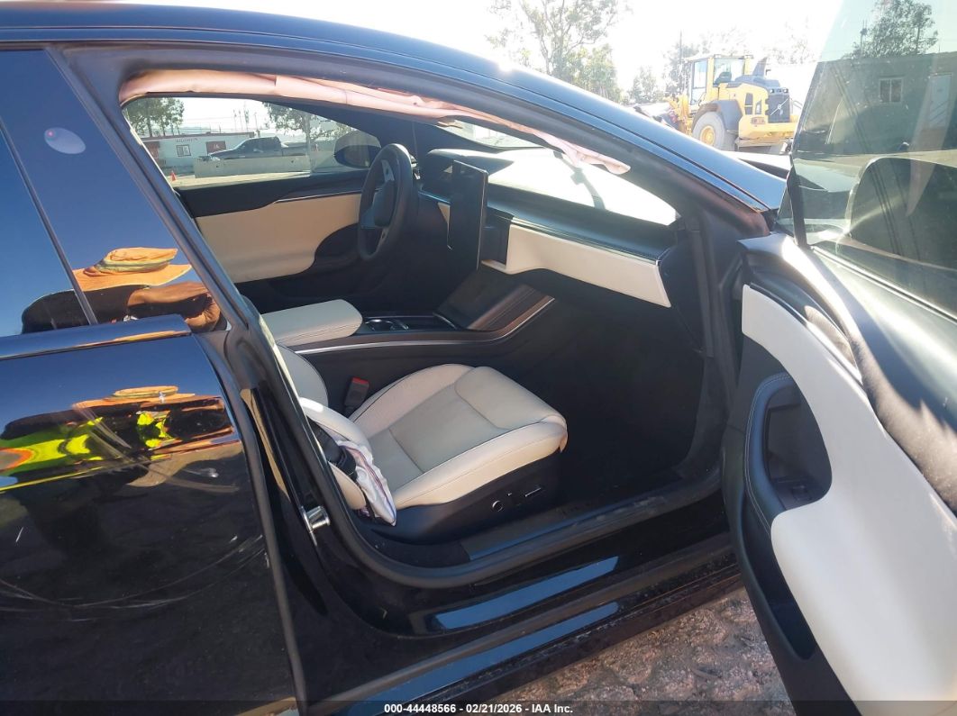 Tesla Model S 2023