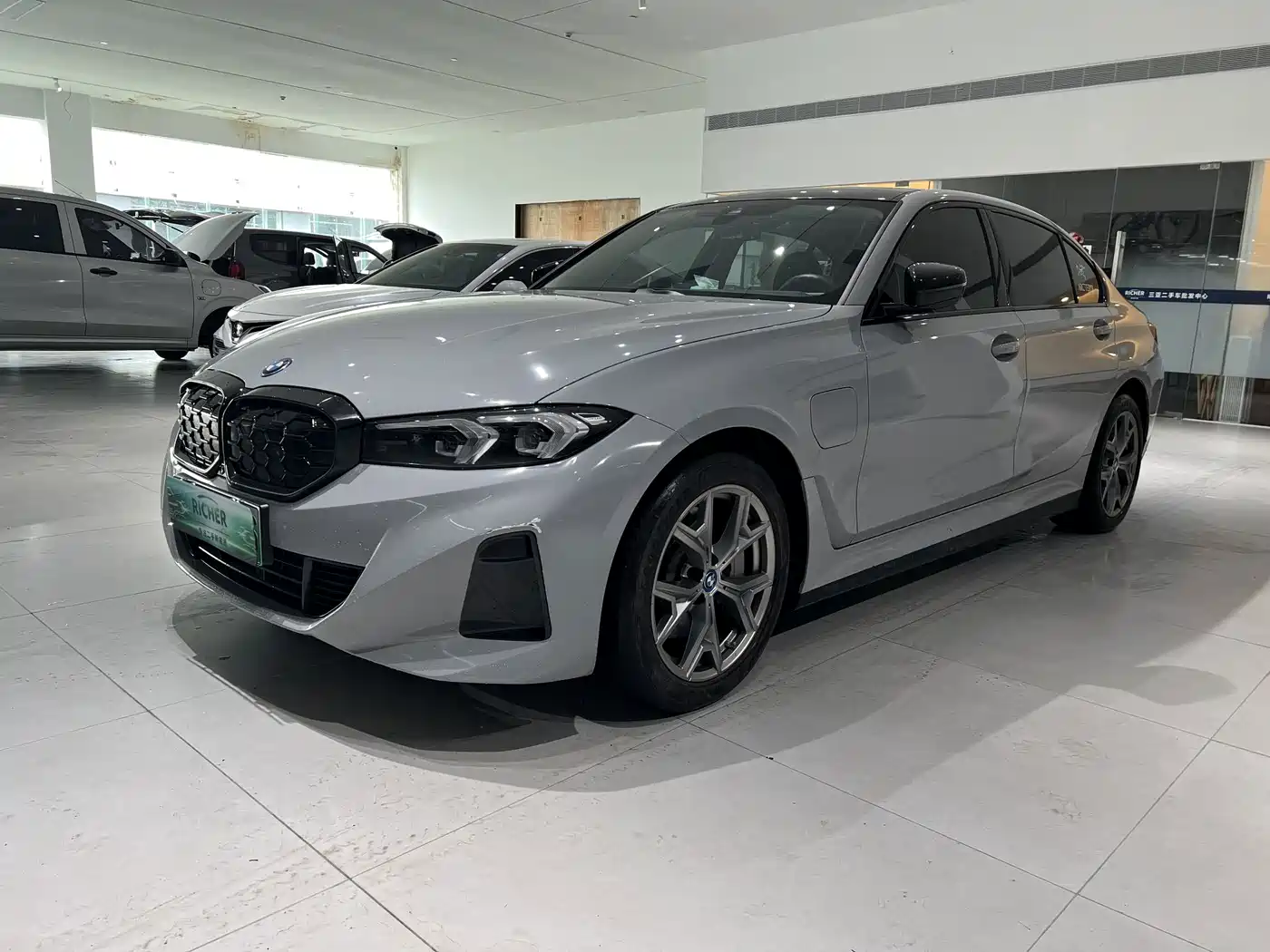 BMW i3 2024