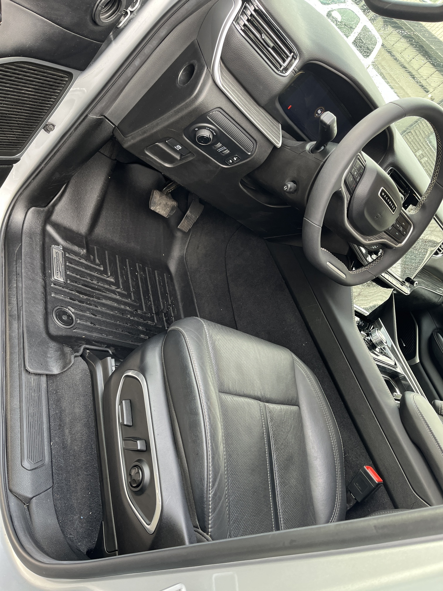 Jeep Wagoneer 2022